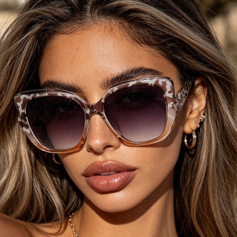 1Pc Niche Trendy Merk Roze Lui - Streetwear Brand Photography recensie en prijs